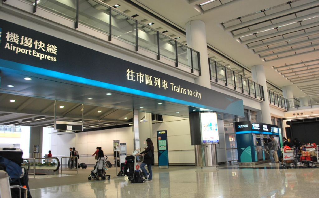 공항 이동 및 귀국